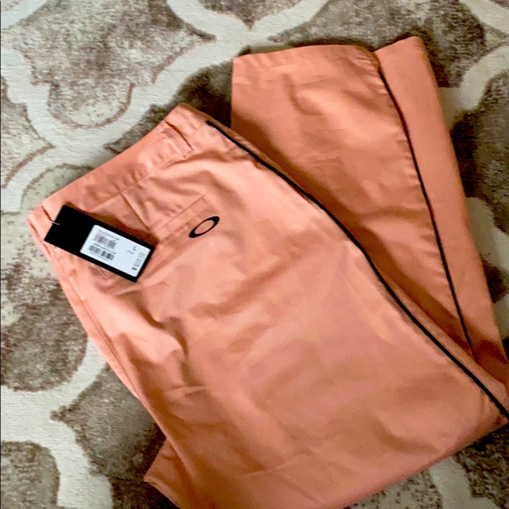 NWT ⭐️ Oakley Pants / chinos